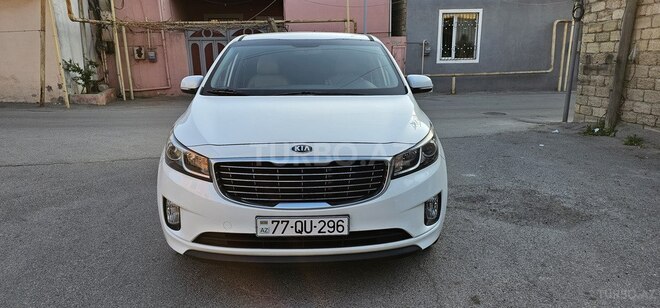 Kia Carnival 2015, 221,000 km - 2.2 l - Bakı