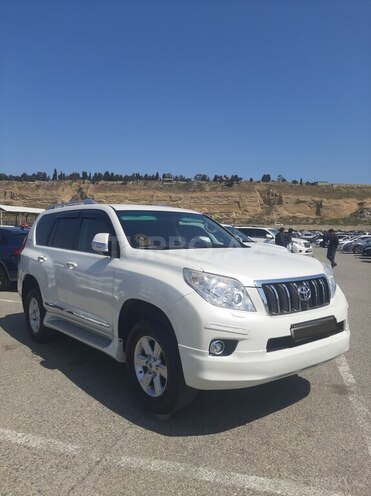 Toyota Land Cruiser Prado 2013, 132,400 km - 2.7 л - Bakı