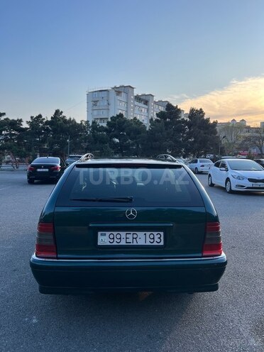 Mercedes C 230 1997, 440,000 km - 2.3 l - Bakı