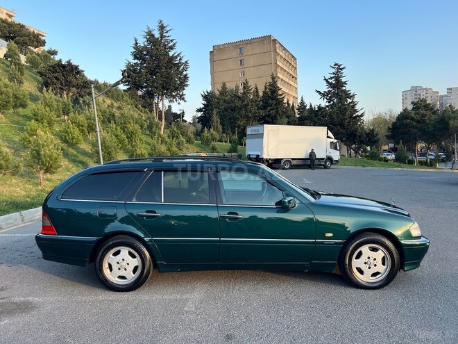 Mercedes C 230 1997, 440,000 km - 2.3 l - Bakı