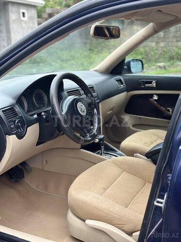 Volkswagen Bora 2002, 225,328 km - 2.0 l - Lənkəran