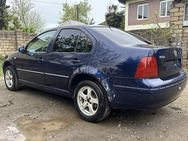 Volkswagen Bora 2002, 225,328 km - 2.0 l - Lənkəran