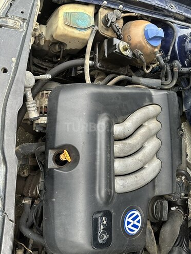 Volkswagen Bora 2002, 225,328 km - 2.0 l - Lənkəran