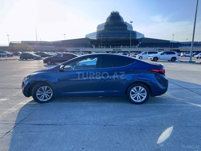Hyundai Elantra 2015, 130,000 km - 1.8 л - Bakı