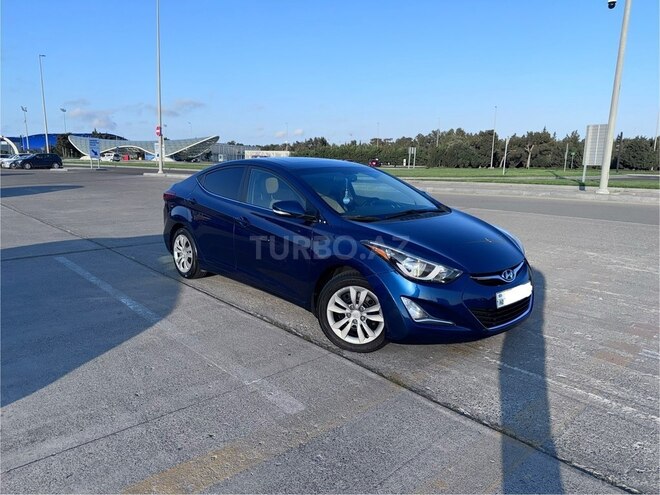 Hyundai Elantra 2015, 130,000 km - 1.8 л - Bakı