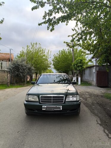 Mercedes C 180 1994, 702,345 km - 1.8 l - Biləsuvar