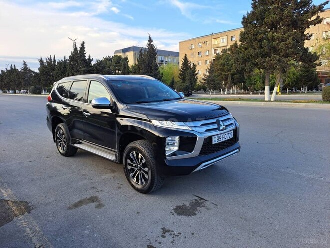 Mitsubishi Pajero 2023, 560 km - 3.0 л - Bakı