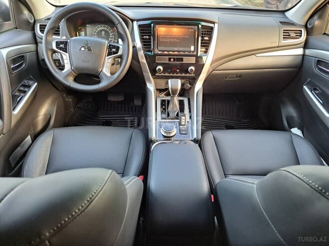 Mitsubishi Pajero 2023, 560 km - 3.0 л - Bakı