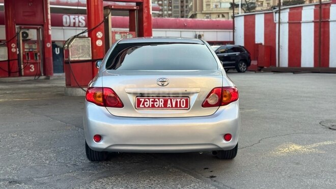 Toyota Corolla 2007, 198,000 km - 1.6 l - Bakı