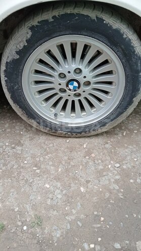 BMW 525 1989, 503,800 km - 2.5 l - Quba
