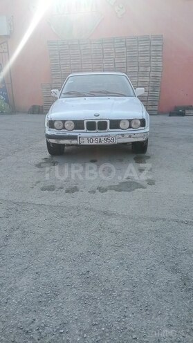 BMW 525 1989, 503,800 km - 2.5 l - Quba
