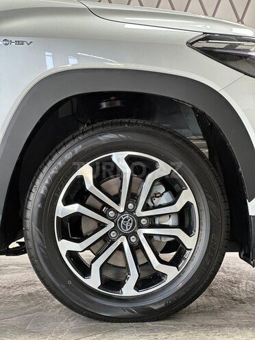 Toyota Frontlander-16
