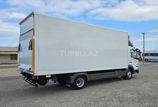 Mercedes Atego 816 2010, 263,000 km - 4.3 л - Bakı