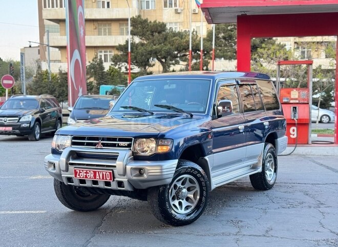 Mitsubishi Pajero 1997, 286,000 km - 3.5 l - Bakı