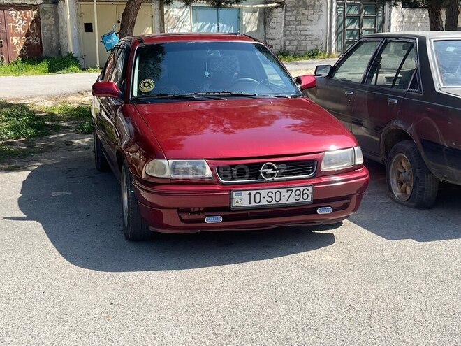 Opel Astra 1995, 223,344 km - 1.6 l - Bakı