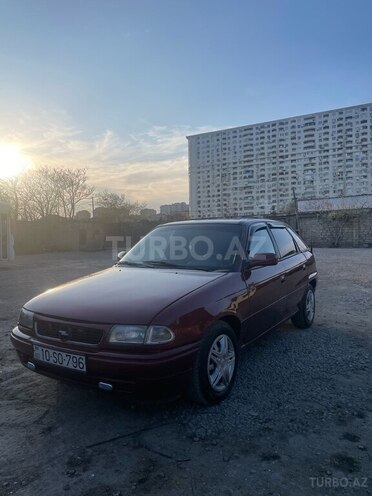 Opel Astra 1995, 223,344 km - 1.6 l - Bakı