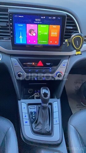 Hyundai Avante 2016, 180,000 km - 1.6 л - Bakı