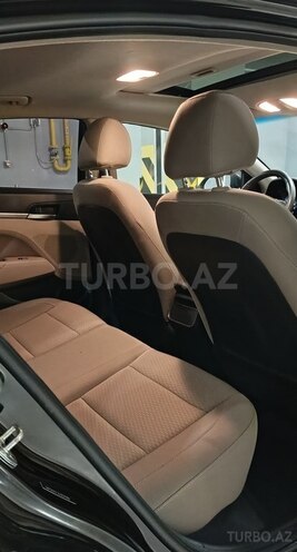 Hyundai Elantra-10