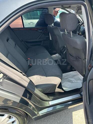Mercedes E 220 d 2000, 600,090 km - 2.2 l - Bakı