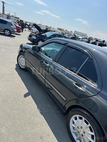 Mercedes E 220 d 2000, 600,090 km - 2.2 l - Bakı