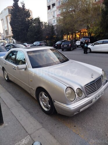 Mercedes E 230 1996, 410,000 km - 2.3 l - Bakı