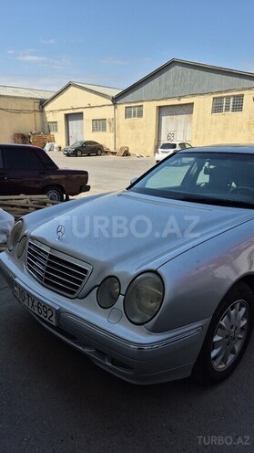 Mercedes E 240 2000, 274,000 km - 2.6 l - Bakı