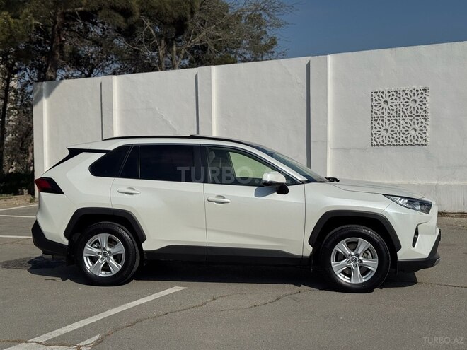 Toyota RAV4 2021, 34,000 km - 2.0 л - Bakı