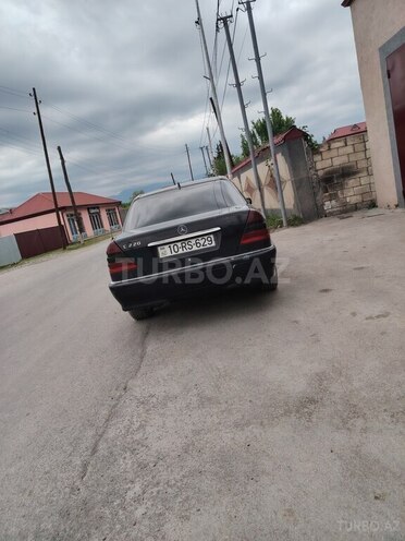 Mercedes C 220 1994, 569,000 km - 2.2 л - Balakən