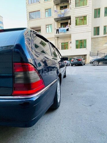 Mercedes C 240 2000, 411,000 km - 2.4 l - Bakı