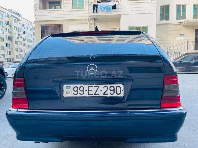 Mercedes C 240 2000, 411,000 km - 2.4 l - Bakı