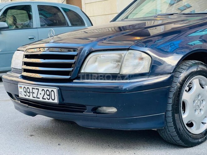 Mercedes C 240 2000, 411,000 km - 2.4 l - Bakı