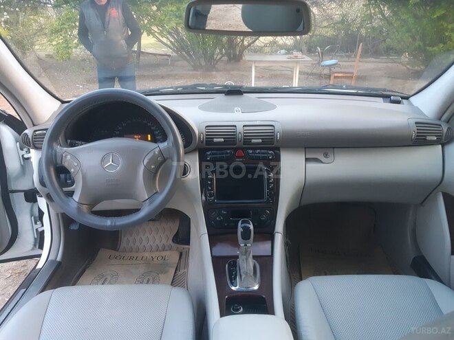 Mercedes C 240 2002, 32,000 km - 2.6 l - Bakı