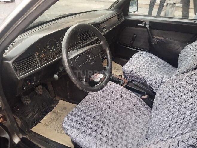 Mercedes 190 1989, 235,421 km - 2.0 л - Bərdə