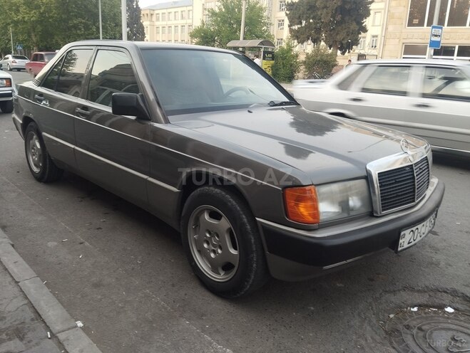 Mercedes 190 1989, 235,421 km - 2.0 л - Bərdə