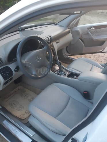 Mercedes C 240 2002, 32,000 km - 2.6 l - Bakı