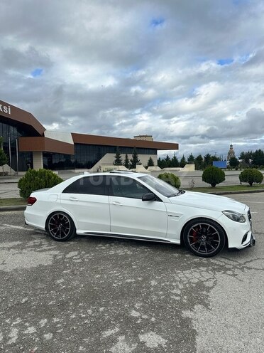 Mercedes E 200 2013, 250,000 km - 2.0 l - Bakı