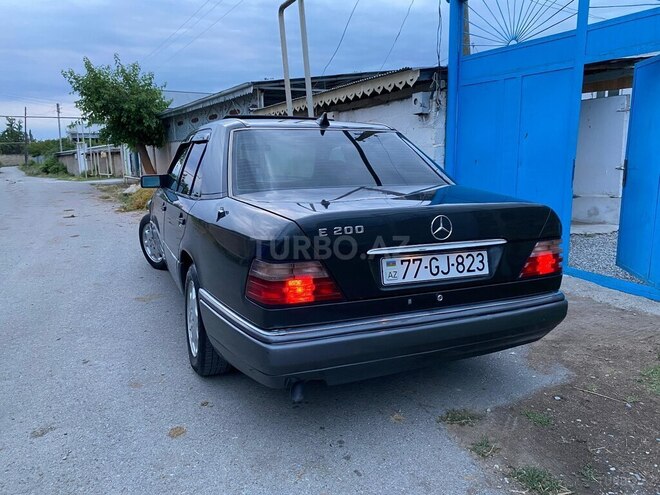 Mercedes E 200 1994, 495,000 km - 2.0 л - Ağsu