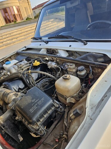 LADA (VAZ) 2107 2003, 75,000 km - 1.6 l - Salyan
