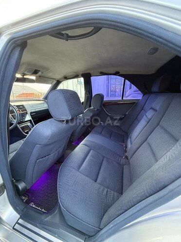 Mercedes C 200 1997, 352,000 km - 2.0 л - Bakı