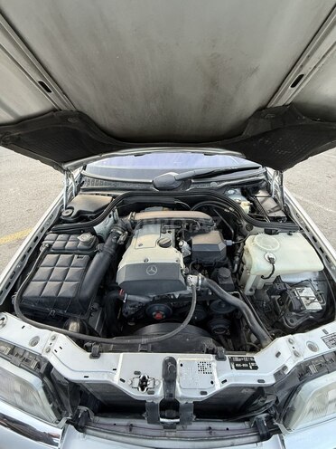 Mercedes C 200 1997, 352,000 km - 2.0 л - Bakı