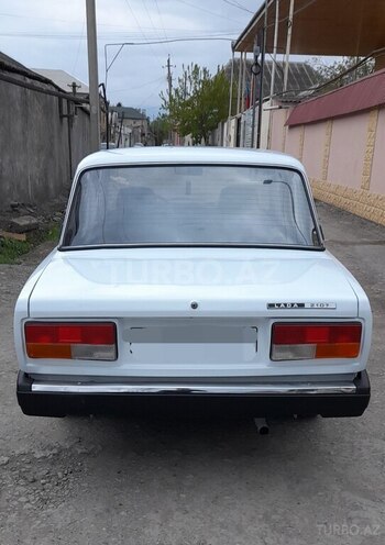 LADA (VAZ) 2107 2006, 85,000 km - 1.6 л - Gəncə
