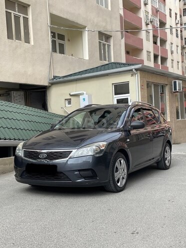 Kia Ceed 2010, 118,000 km - 1.6 л - Bakı