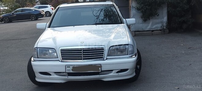 Mercedes C 220 1995, 364,578 km - 2.2 л - Bakı