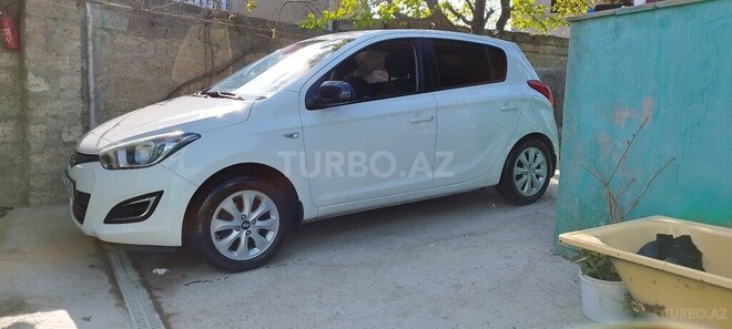 Hyundai i20 2014, 190,000 km - 1.3 l - Bakı