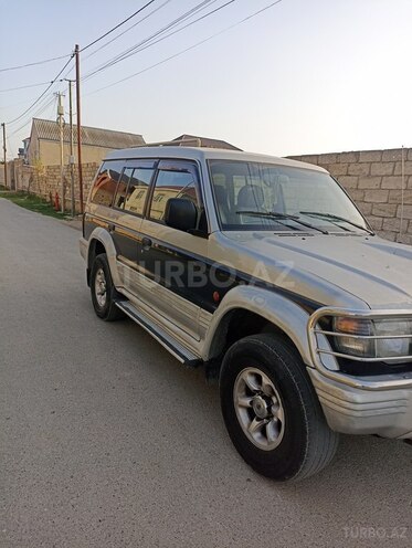 Mitsubishi Pajero 1996, 387,000 km - 2.8 l - Bakı
