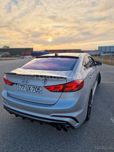 Hyundai Elantra 2018, 133,576 km - 1.6 l - Bakı