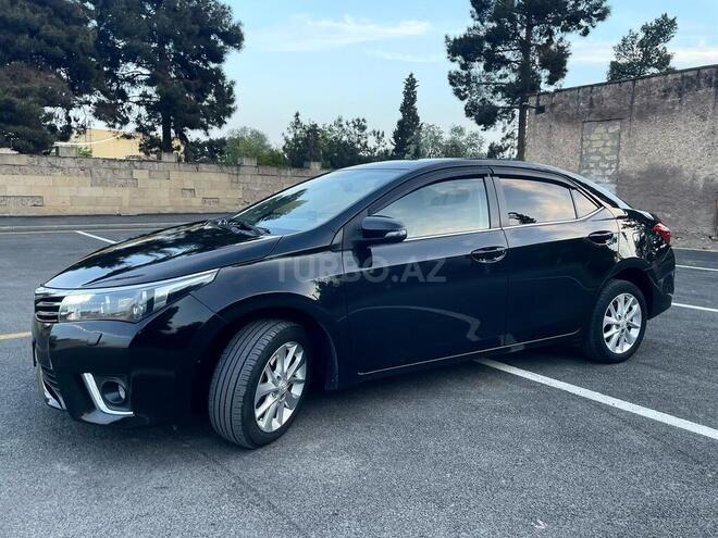 Toyota Corolla 2013, 230,000 km - 1.6 l - Şirvan