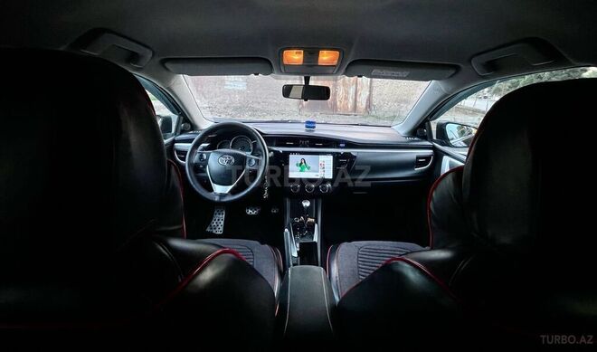 Toyota Corolla 2013, 230,000 km - 1.6 l - Şirvan