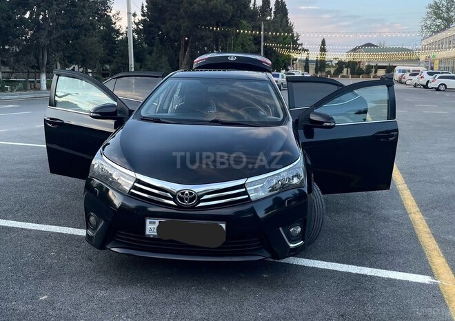 Toyota Corolla 2013, 230,000 km - 1.6 l - Şirvan