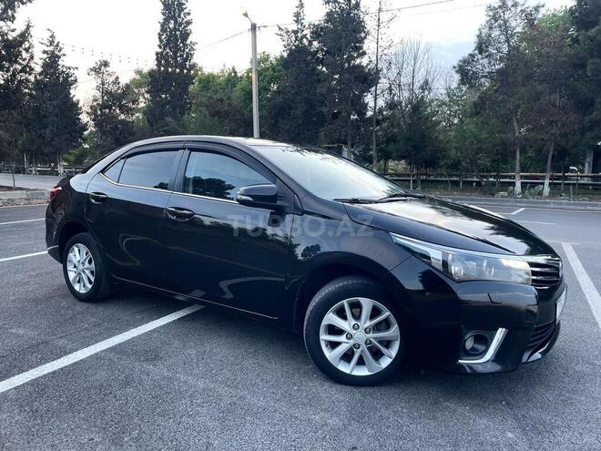 Toyota Corolla 2013, 230,000 km - 1.6 l - Şirvan